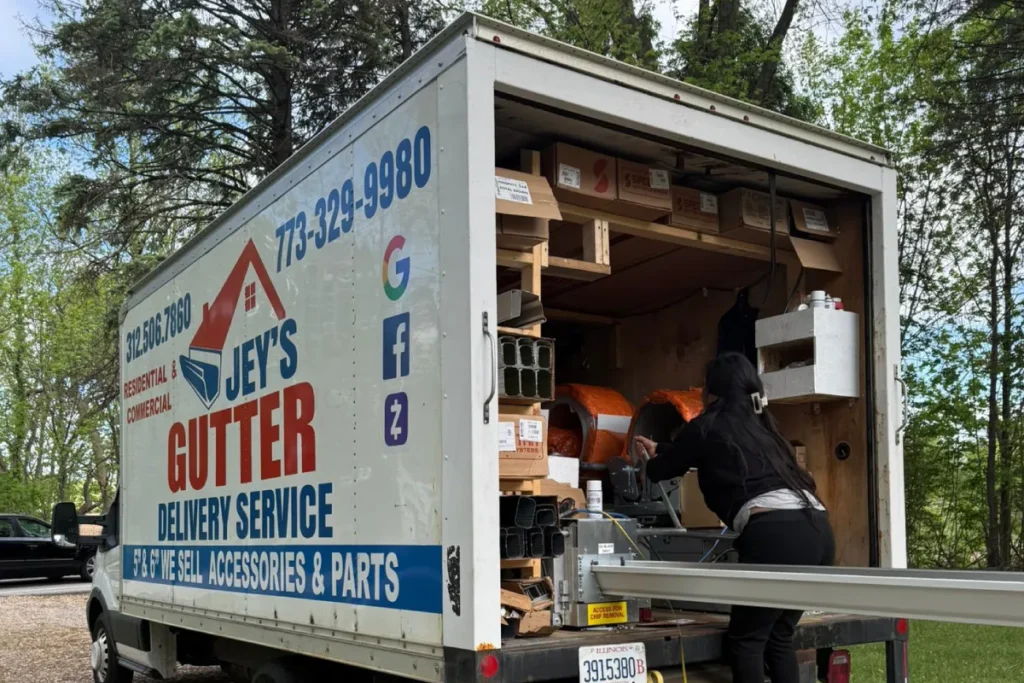 Jeys-Gutter_Delivery-Gutter-Supply-en-Chicago-Illinois